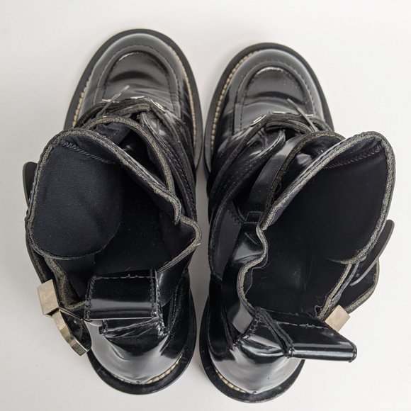 SOLDBalenciaga Ceinture Buckle Cut Out Ankle Boots - Picture 5 of 8